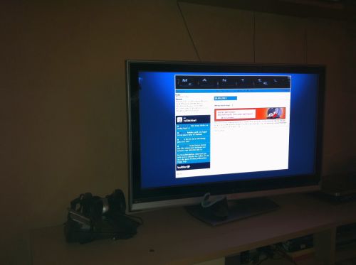 www.mantelmann.com auf dem 37 Zoll Fernseher